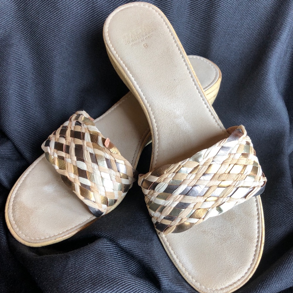 Italian Shoemakers. Woven Wedge Sandals